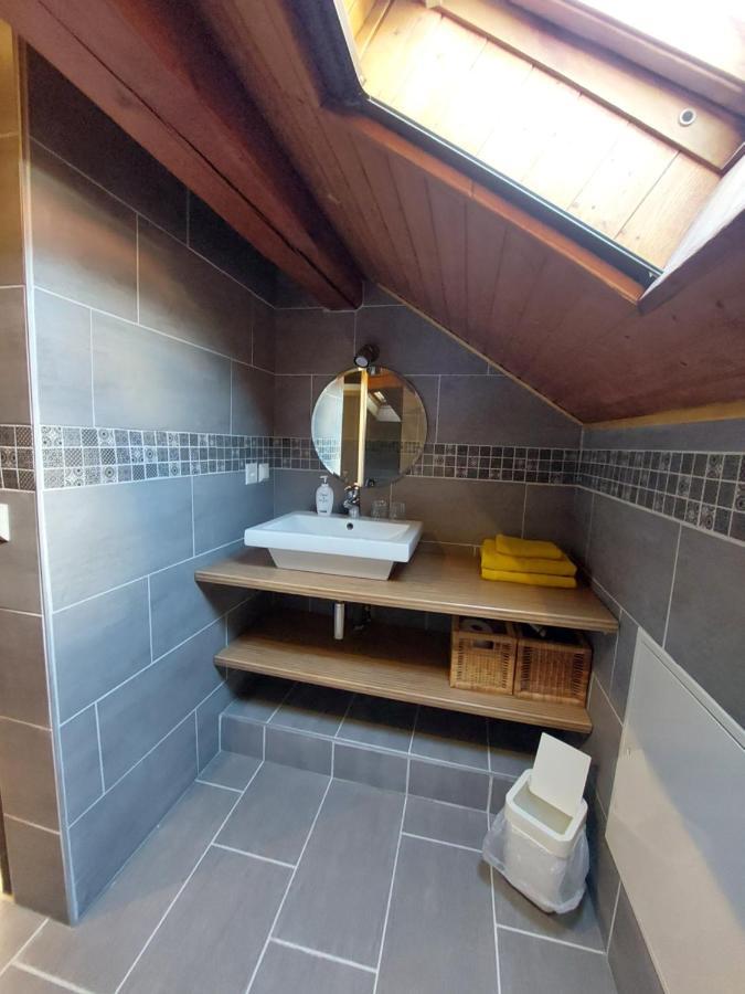 Au Coeur Du Vignoble Sur Bursins Bed & Breakfast Luaran gambar